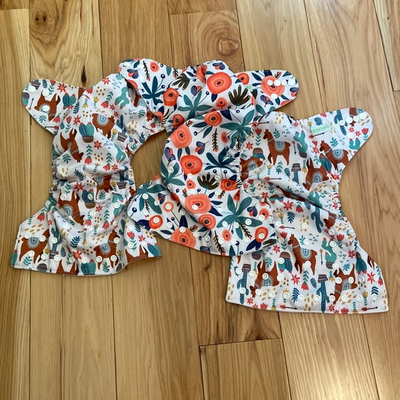 Wegreeco Cloth Pocket Diapers Adjustable Snap Closure (NO INSERTS) Set of 3 - Picture 2 of 5